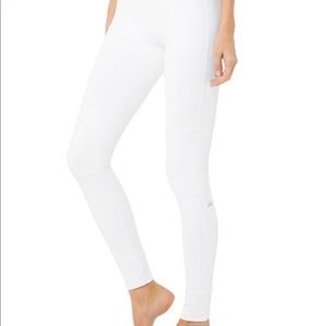 NWT White Alo Avenue Leggings
